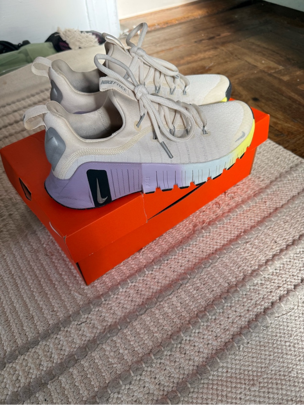 Nike Womens Cream and Multicolor Metcon Sneakers with Pastel Gradient Sole